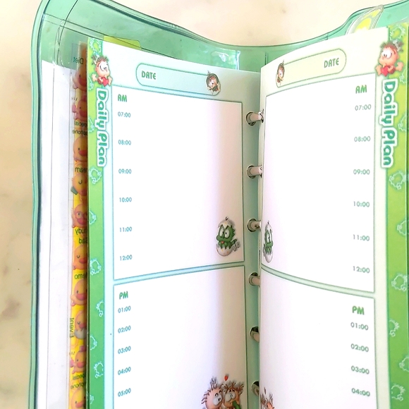 NWOT. Kids MiNi 6 Diary book with transparent cover. - Picture 5 of 8
